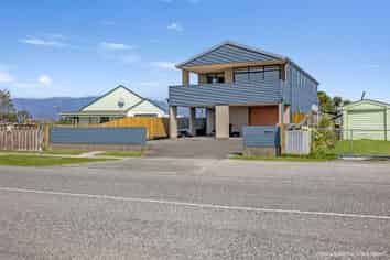 30 Coates Street, Westport