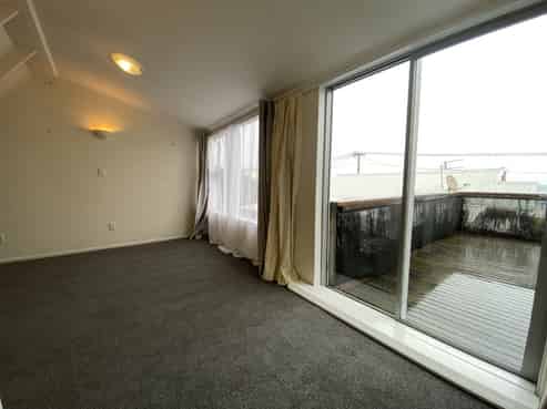 A/37 Moa Point Road , Lyall Bay