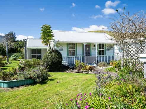 45 George Street, Hikurangi