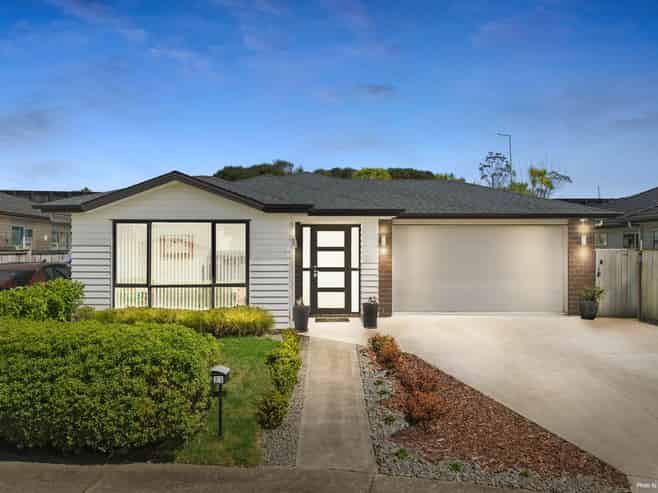 21 Ahorangi Road, Silverdale