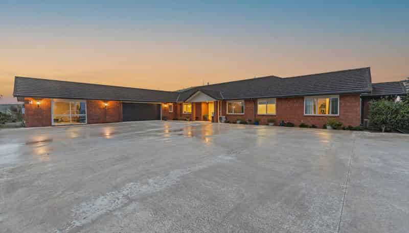 72 Lowry Road, Bombay