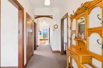 111 Overtoun Terrace, Hataitai