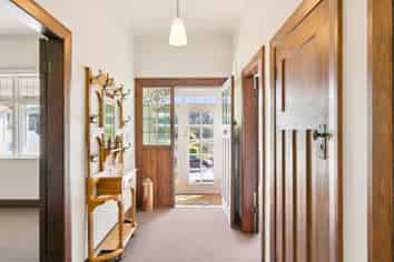 111 Overtoun Terrace, Hataitai