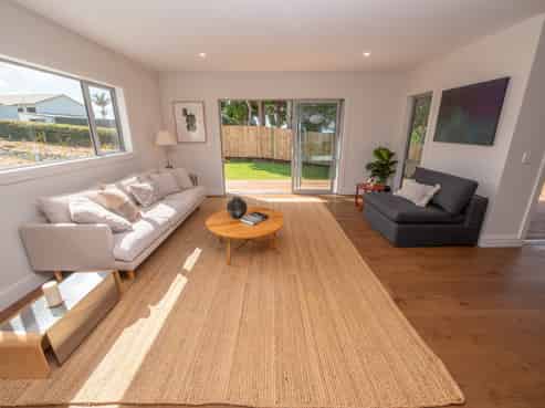 1 Lori Lane, Coopers Beach