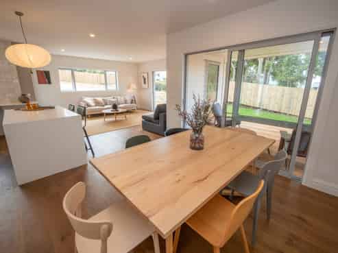 1 Lori Lane, Coopers Beach