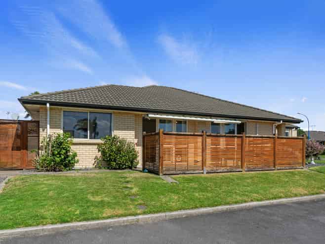 12 Beachmere Place, Papamoa
