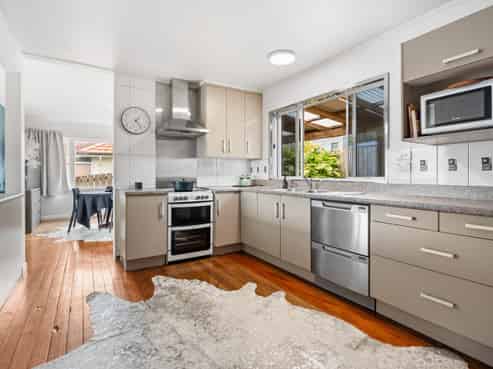 98B Morningside Road, Morningside