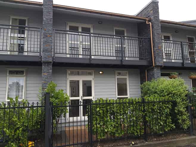 38/2 Cawley Street , Ellerslie