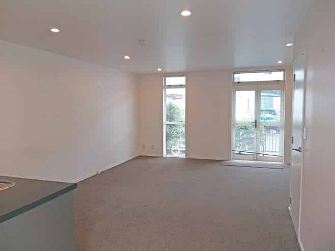 38/2 Cawley Street , Ellerslie