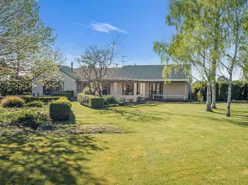 32 Burnt Hill Road, Oxford