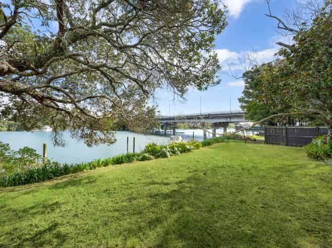 1 Pakuranga Road, Pakuranga