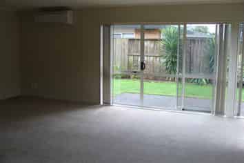 303 Gravatt Road, Papamoa