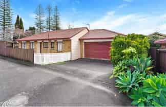 47 Glenview Road, Glen Eden
