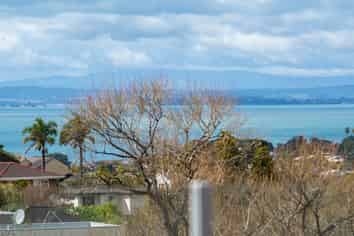 46 Parr Terrace, Castor Bay