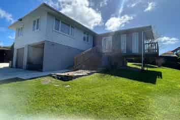 10 Peter Mulgrew Street, New Windsor