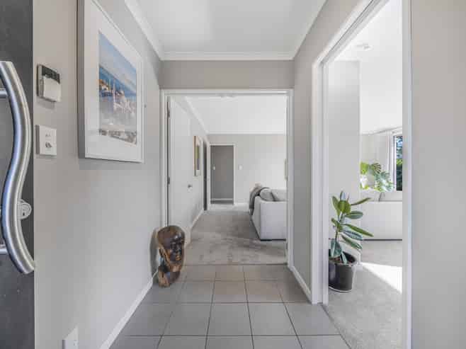 2A Gilbert Place, Sydenham