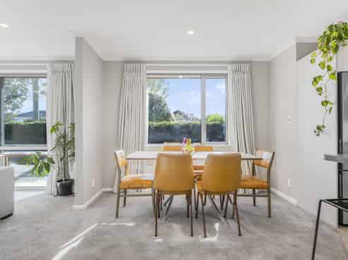 2A Gilbert Place, Sydenham