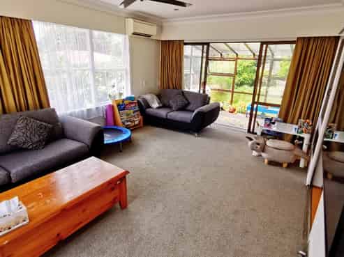 48 Knighton Road, Hillcrest