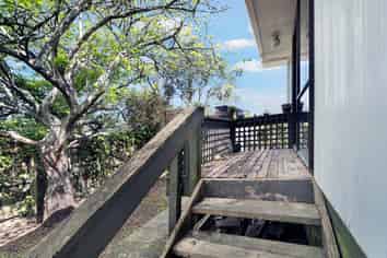 1/88 Parrs Cross Road, Henderson