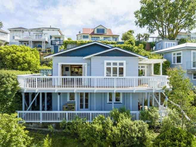 6 Harvey Road, Bluff Hill