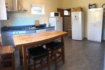 Room 2/42A Cargill Street, Dunedin Central