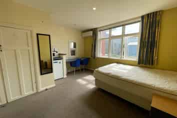 Room 2/42A Cargill Street, Dunedin Central