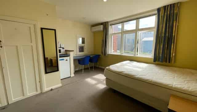 Room 2/42A Cargill Street, Dunedin Central