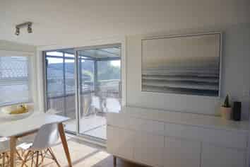 14 Pacific Rd, North New Brighton