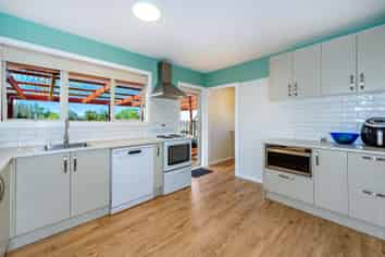 36 Claridges Road, Casebrook