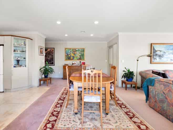 64D Iles Road, Lynmore