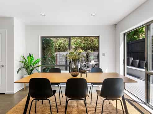 6 Hampstead Road, Sandringham