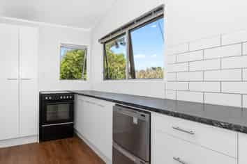 2 Bellbird Avenue, Onerahi