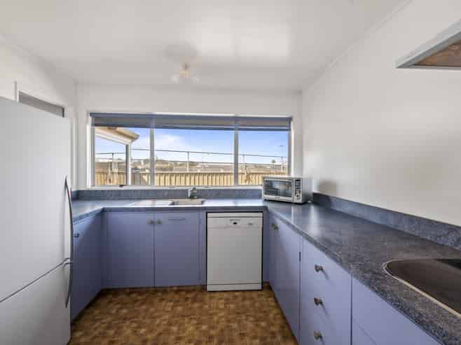 8 Douglas Mclean Avenue, Marewa