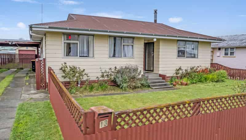 13 McCorkindale Street, Feilding
