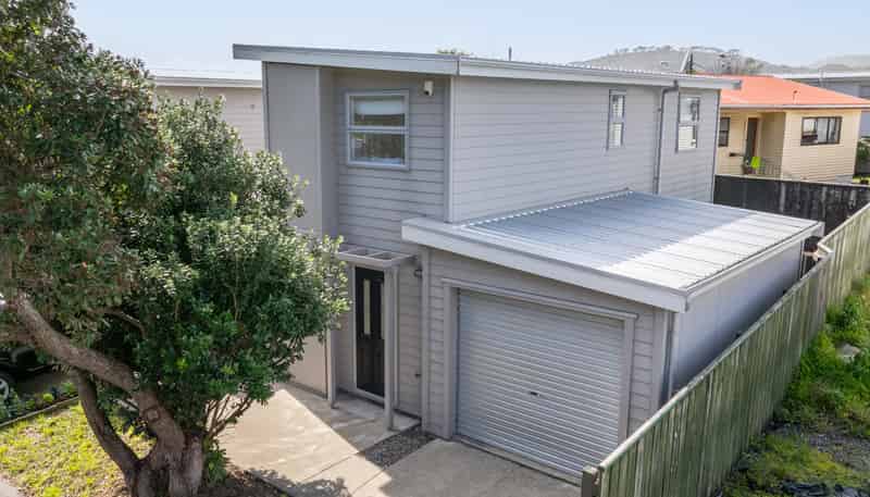 18 Franklyn Road, Tawa