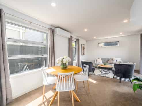 18 Franklyn Road, Tawa