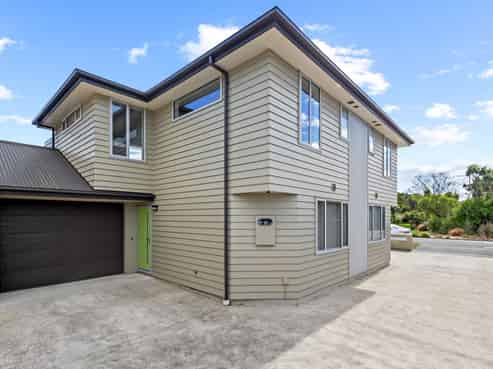 2/19 Cameron Street, Sydenham