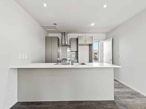 2/19 Cameron Street, Sydenham