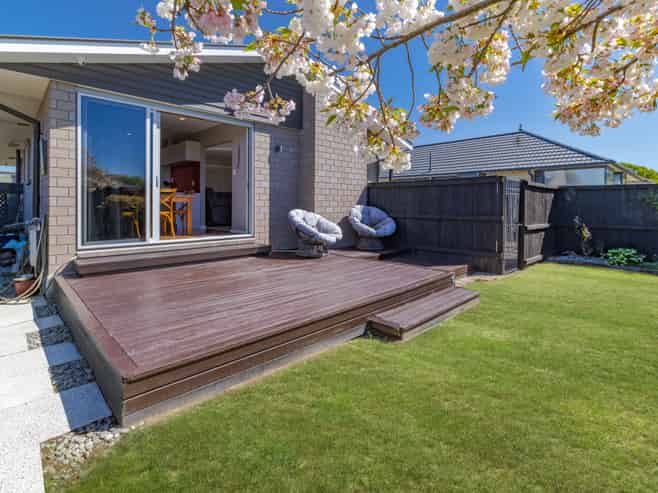 101 Effingham Street, North New Brighton