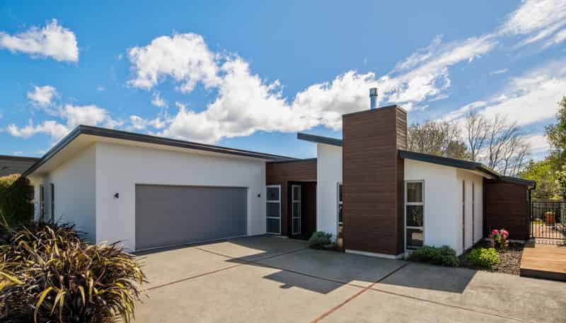 31 Blackmore Place, Springlands