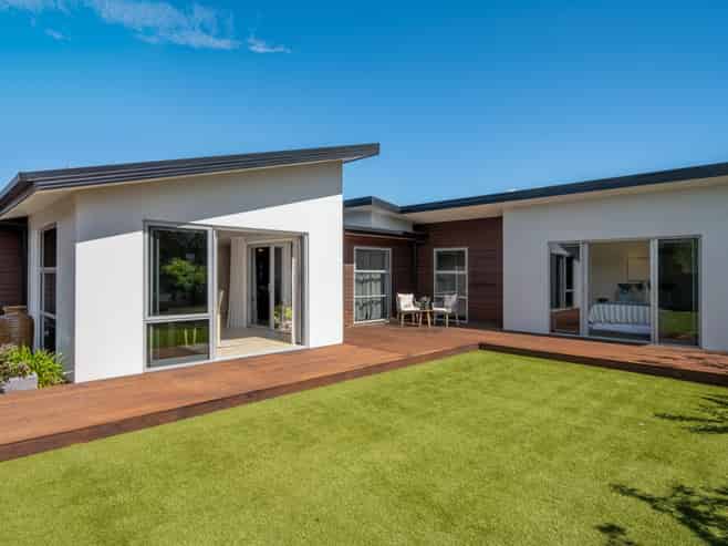 31 Blackmore Place, Springlands