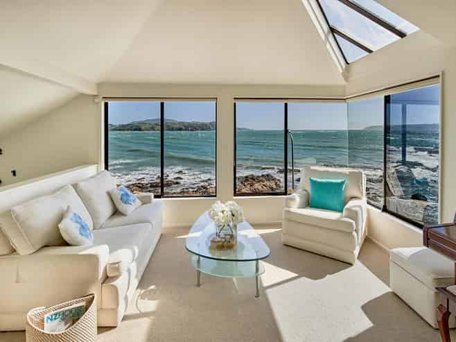 19 Moana Road, Plimmerton