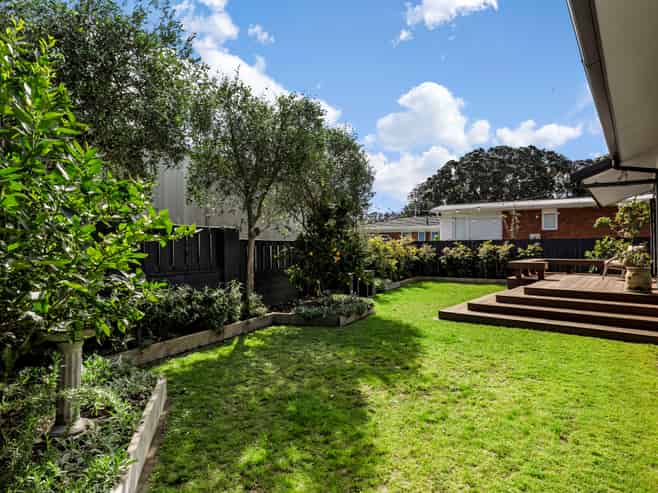 4A Coronation Road, Mangere Bridge