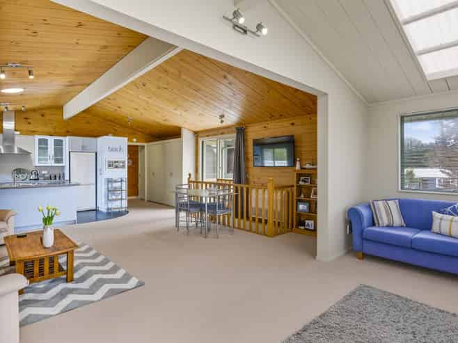 13 Grange Park Avenue, Raumati South