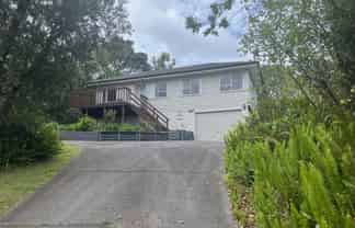 2/23 Santiago Cres, Unsworth Heights