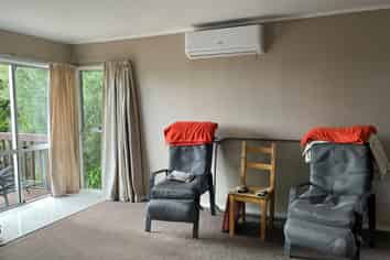 2/23 Santiago Cres, Unsworth Heights