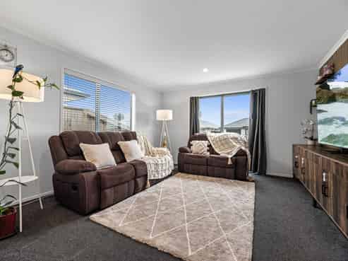 66 Union Drive, Papamoa