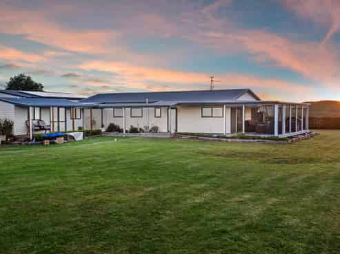 106D Awanuiarangi Road, Pikowai