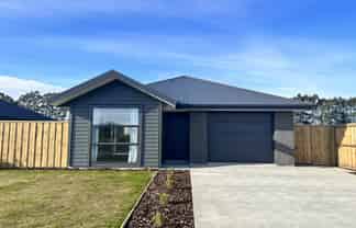 20 Bob Reid Crescent, Darfield