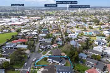 12 Ashbourne Place, Glendene